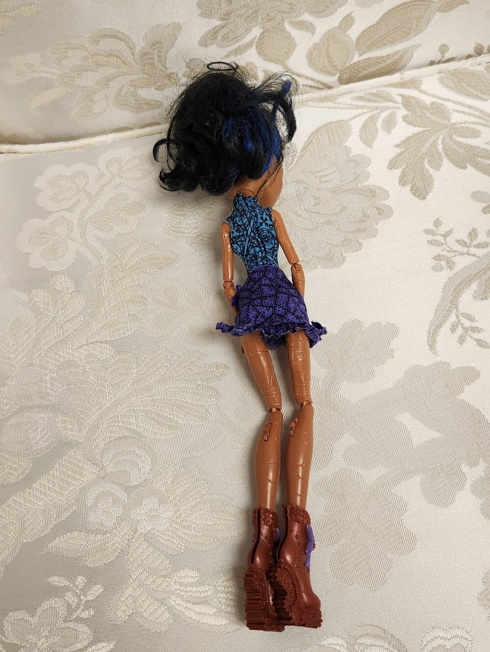 Monster High Dance Class Robecca Steam Doll - Picture 7 of 11